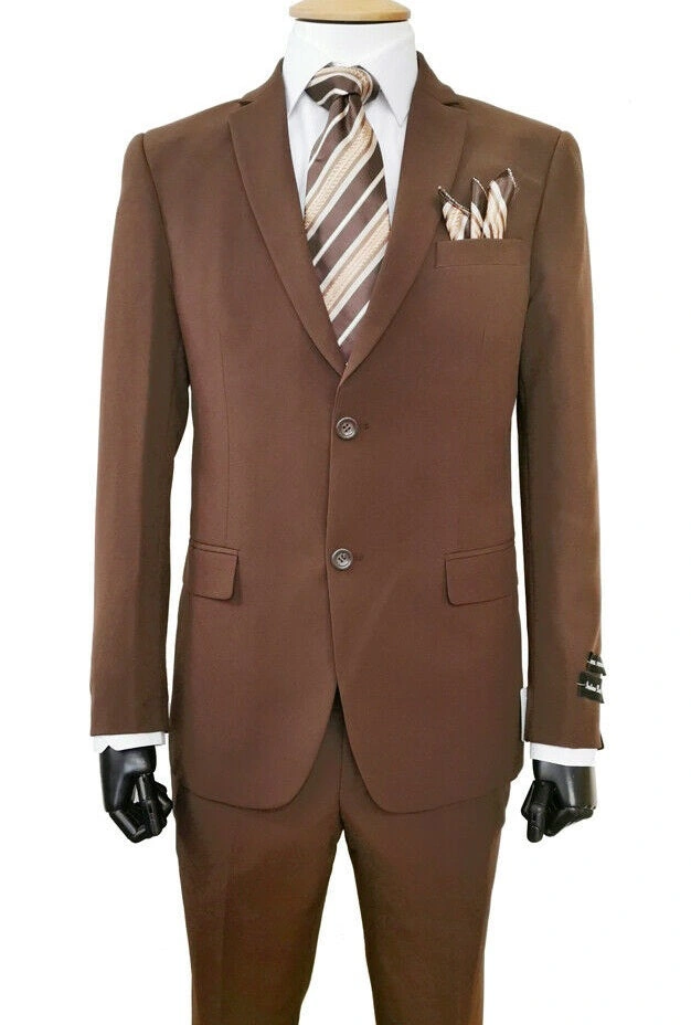 Brauner Basisanzug für Herren: Stilvoll und zeitlos, mit Flat-Front-Hose, perfekt für jeden Anlass.